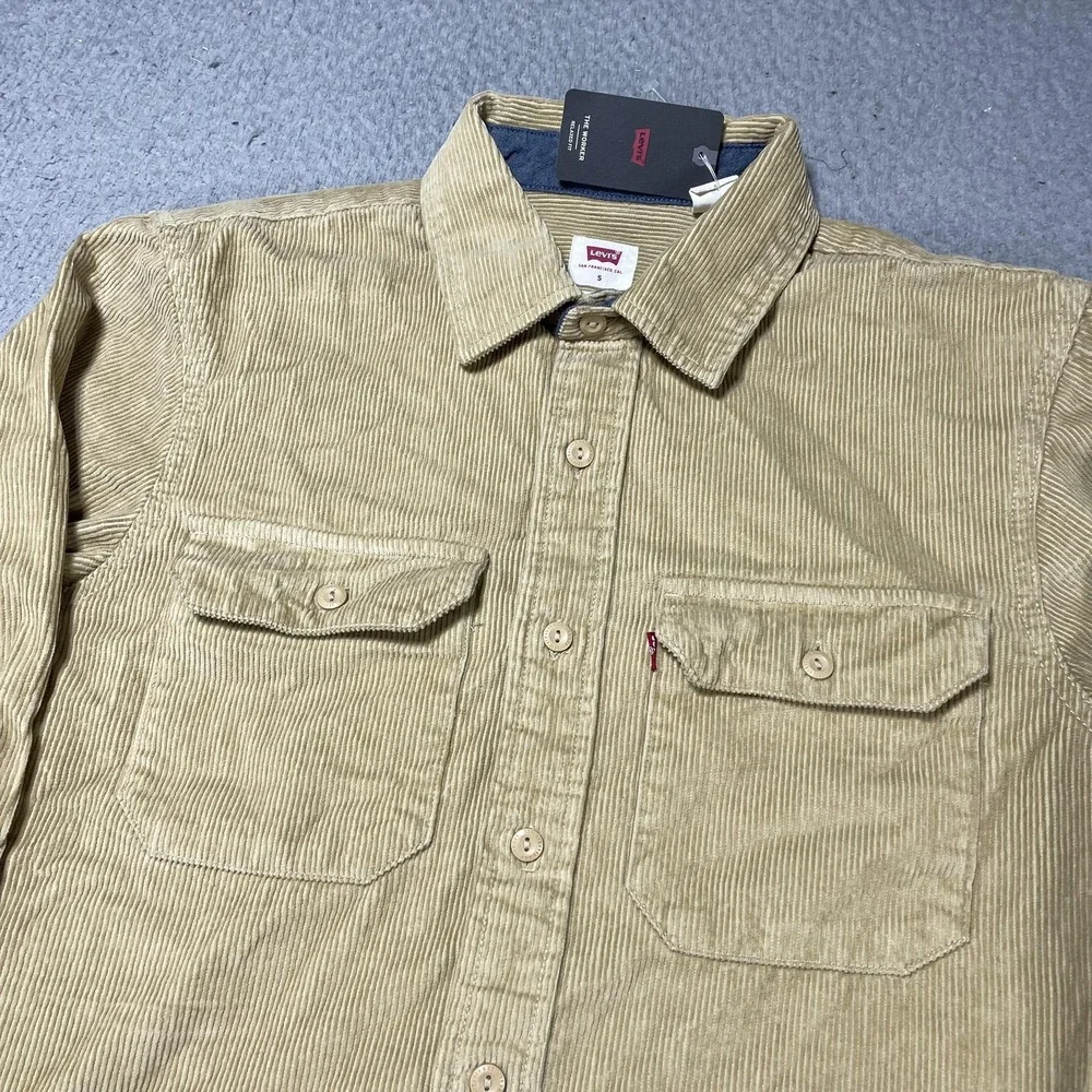 Levi's Shirt Mens Small Beige Corduroy Worker Relaxed Button‎ Front Long Sleeve